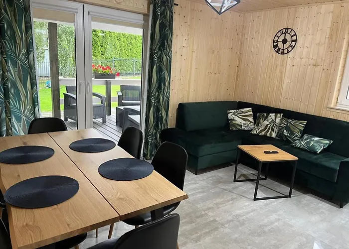 Comfort Oraz Comfort Wellness Zone Sauna Jacuzzi Дом отдыха *