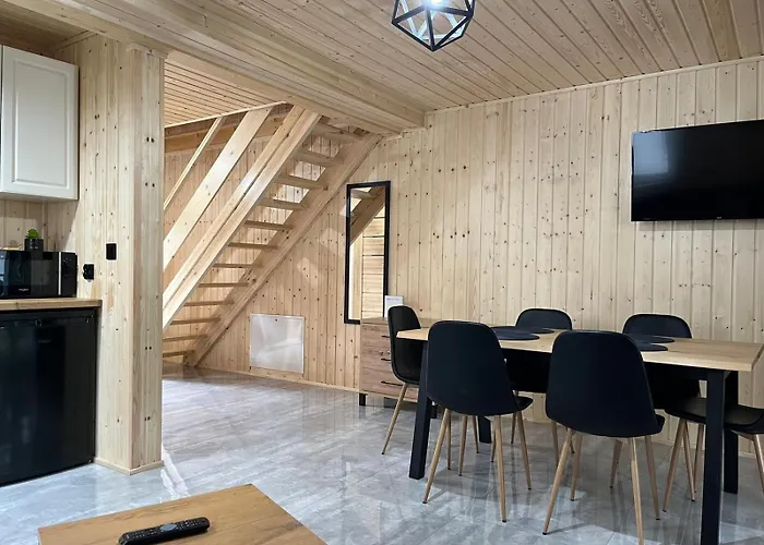 Дом отдыха Comfort Oraz Comfort Wellness Zone Sauna Jacuzzi *